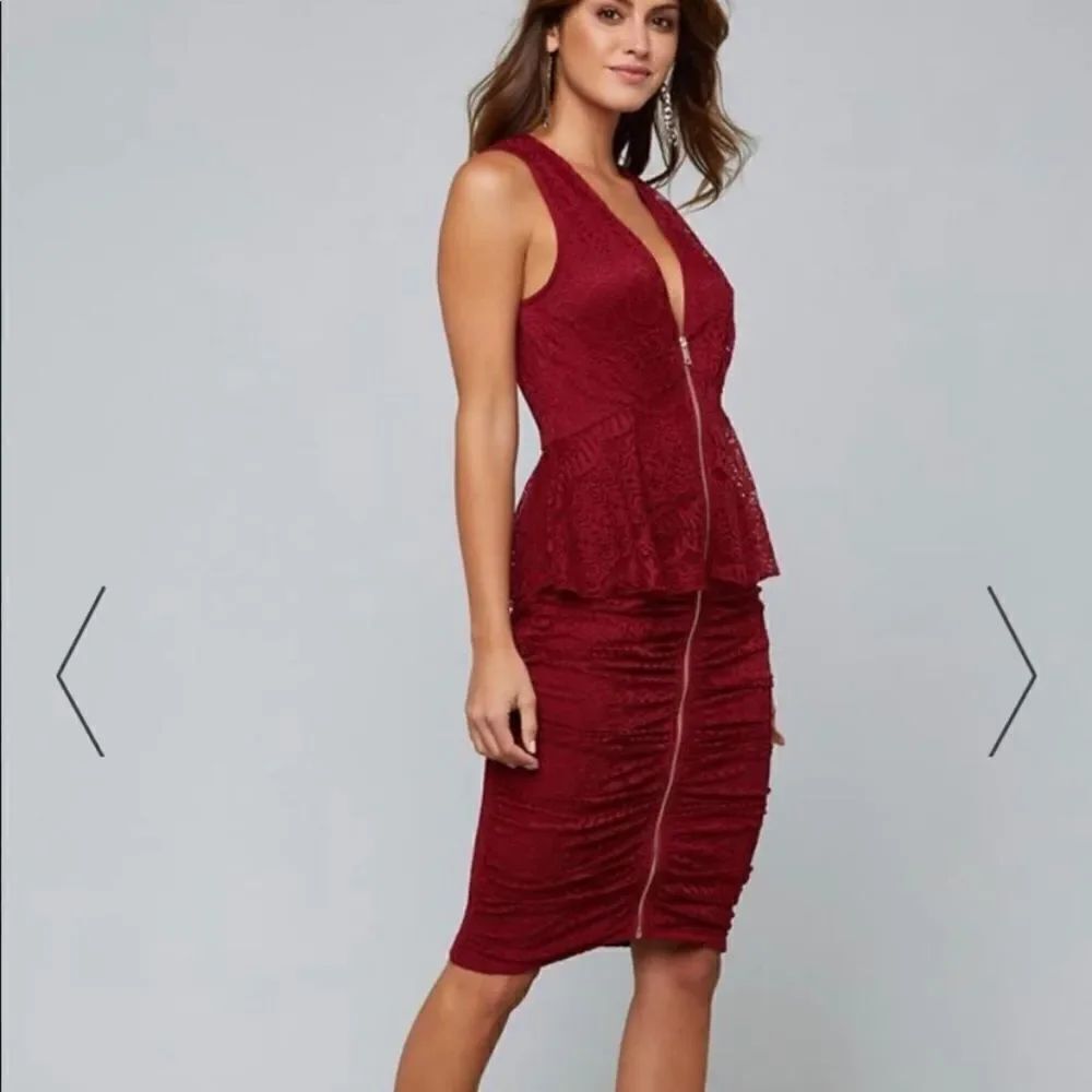 Bebe Lace Peplum Zipper Ruched Dress Event Party Special Occasion Brand New